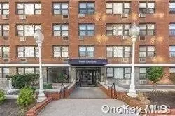 123-40 83 Ave #4C, Kew Gardens, NY 11415