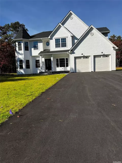 81 Jerusalem Hollow Rd, Manorville, NY 11949