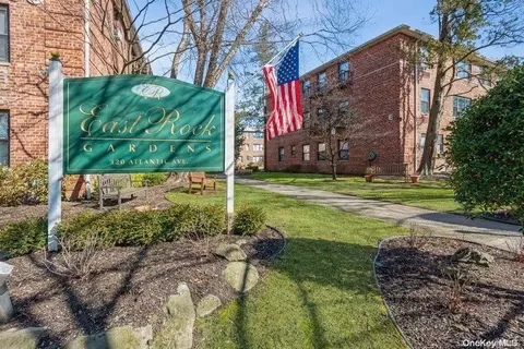 320 Atlantic Ave #E6, East Rockaway, NY 11518