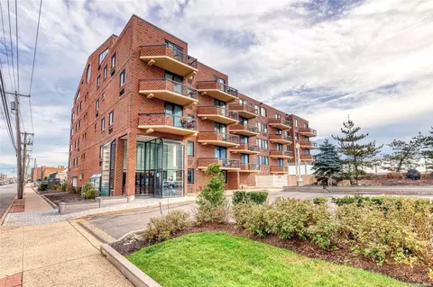 730 W Broadway #2G, Long Beach, NY 11561