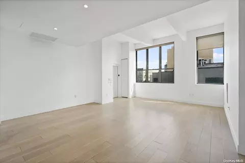 338 Berry St #6E, Brooklyn, NY 11249