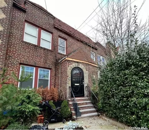 114-58 197th St, Saint Albans, NY 11412