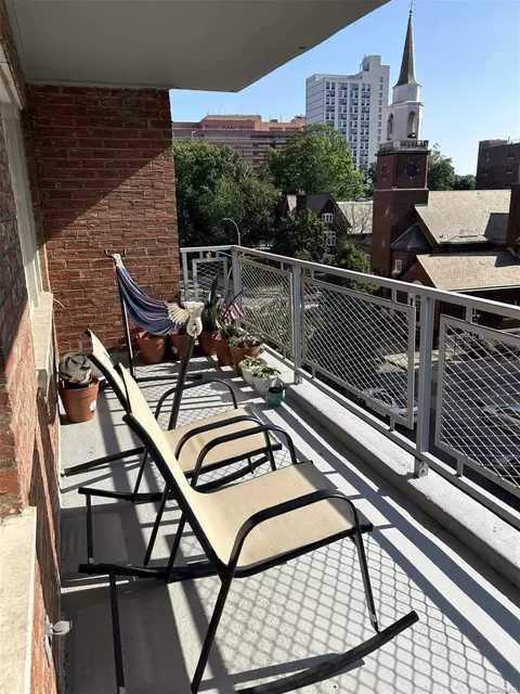 89-15 Parson Blvd #5H, New York, NY 11432