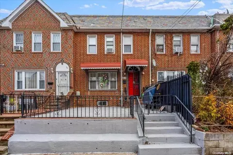 25-37 97th St, New York, NY 11369