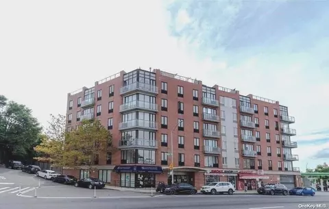 60-70 Woodhaven Blvd #6D, Elmhurst, NY 11373