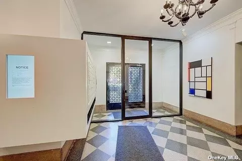 82-16 34 Ave #3E, New York, NY 11372 photo 3