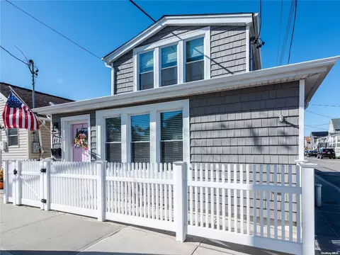 12-01 Cross Bay Blvd, Far Rockaway, NY 11693