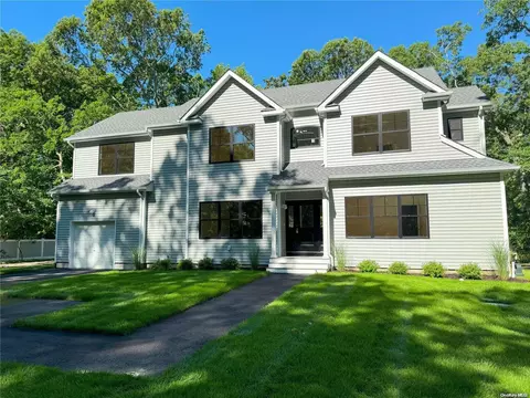 228 Pine Rd, Coram, NY 11727