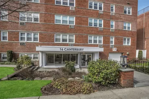 16 Canterbury Rd #1C, North Hempstead, NY 11021
