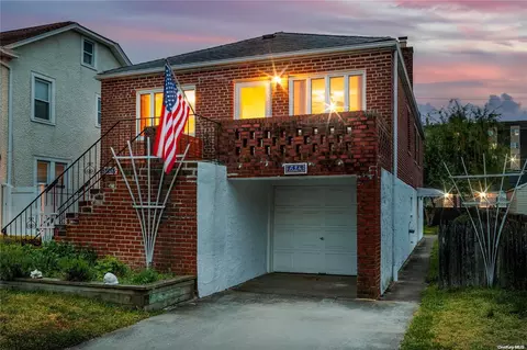 624 W Beech St, Long Beach, NY 11561