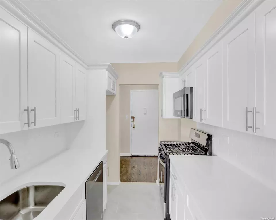  3201 Grand Concourse #4M, New York, NY 10468 photo 15