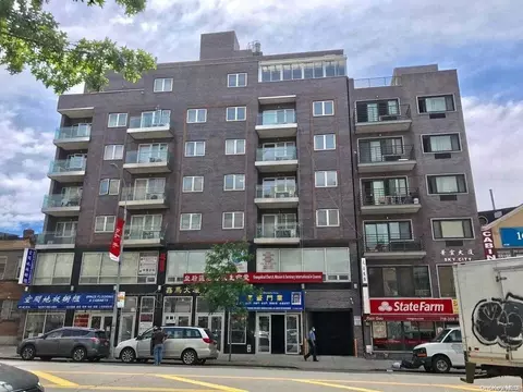 41-42 College Point Blvd #6B, Flushing, NY 11355