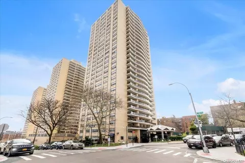 102-10 66th Rd #14A, New York, NY 11375