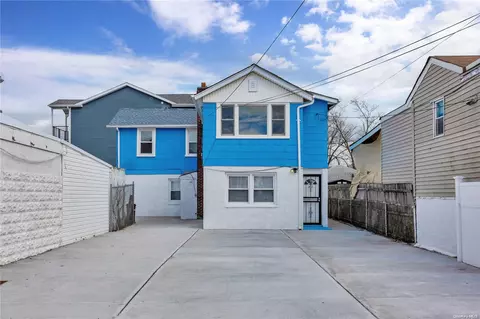 516 Beach 72nd St, New York, NY 11692