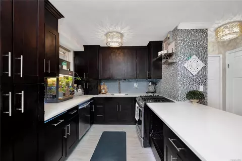 98-05 63 Rd #10C, Rego Park, NY 11374