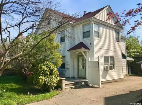 35-57 163rd St, Flushing, NY 11358