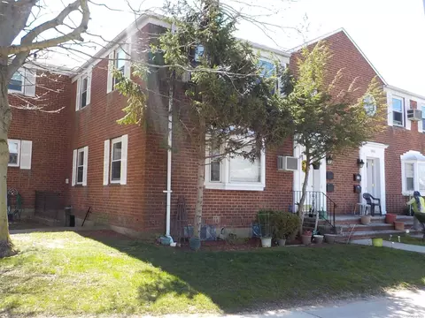 255-46 74th Ave #A-2, Glen Oaks, NY 11004