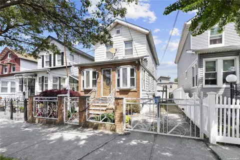 127-11 143rd St, New York, NY 11436