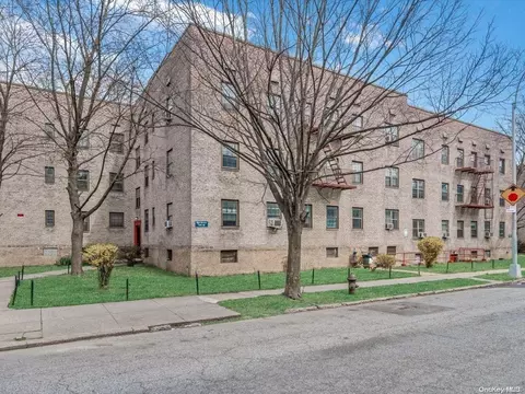 144-19 78 Rd #3E, Flushing, NY 11367
