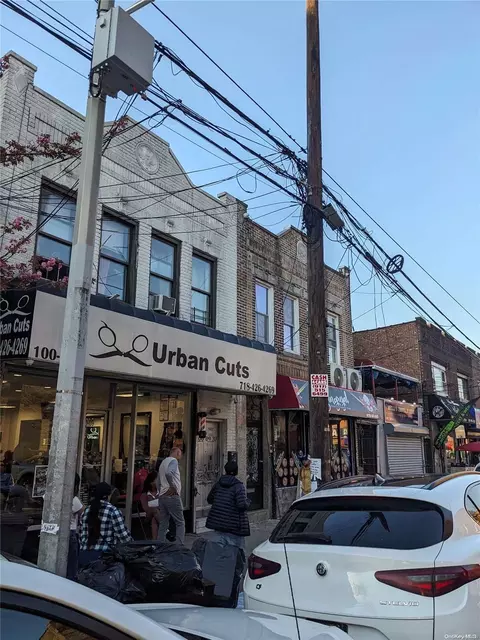 100-09 37th Ave, New York, NY 11368