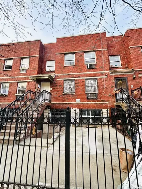 459 Central Ave, Brooklyn, NY 11221