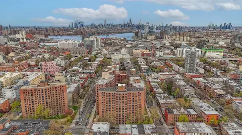 201 Clinton Ave #12G, Brooklyn, NY 11205