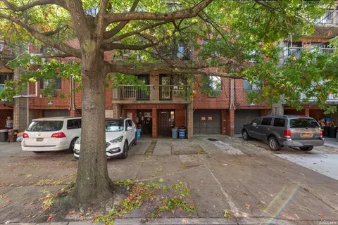 140-14 33rd Ave #102, Flushing, NY 11354