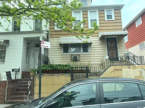 43-20 72nd St, New York, NY 11377