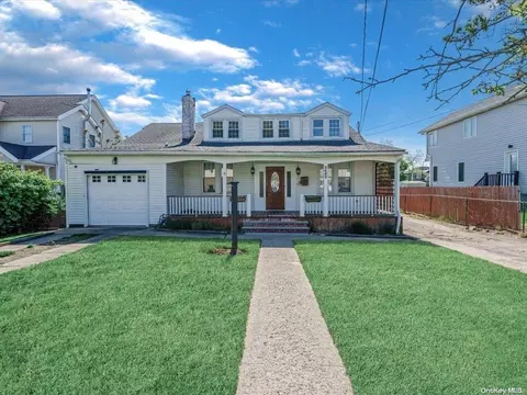 3462 Colony Dr, Baldwin, NY 11510