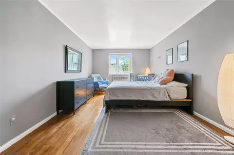 151-25 88th St #2A, NY 11414