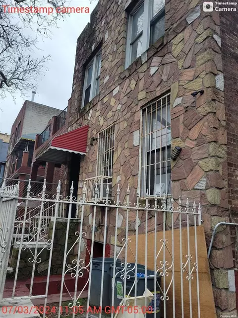 67 Tapscott St, Brooklyn, NY 11212