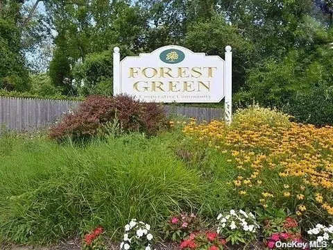 2393 Union Blvd #4A, Islip, NY 11751