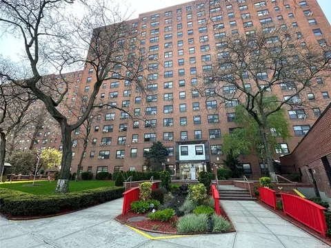 99-40 63rd Rd #11M, Rego Park, NY 11374