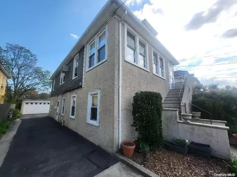 69-35 Hessler Ave, New York, NY 11692