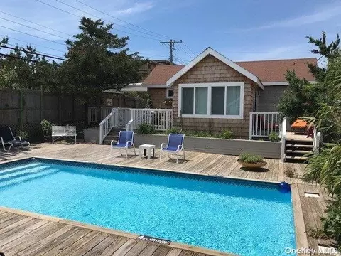 99 Greene Walk, Bay Shore, NY 11706
