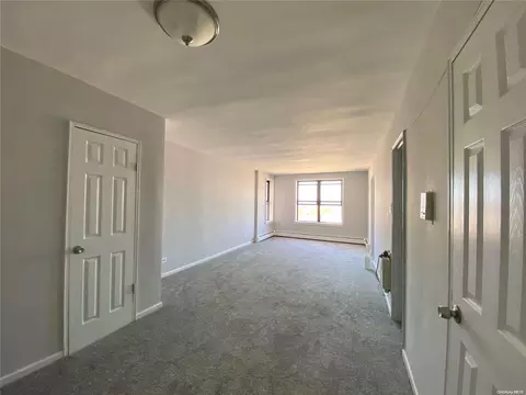 129 Beach 118th St #6J, New York, NY 11694