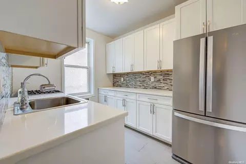 114-20 Queens Blvd #E1, New York, NY 11375