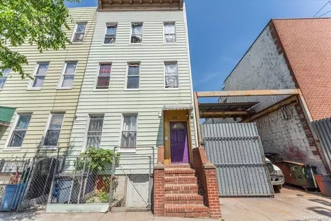 45 Hinsdale St, Brooklyn, NY 11207