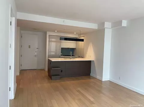34 N 7th St #6N, Brooklyn, NY 11249