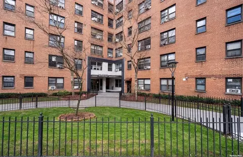 99-32 66th Rd #11Y, New York, NY 11374
