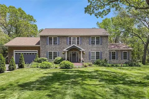 145 Damascus Rd, East Quogue, NY 11942