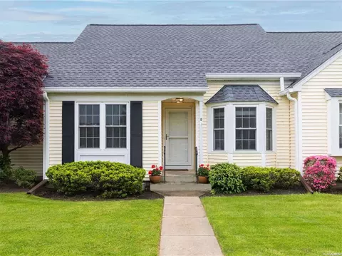2555 Youngs Ave #19D, Southold, NY 11971