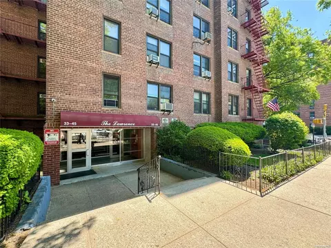 33-45 94th St #4F, Jackson Heights, NY 11372