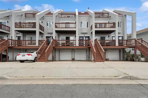 661 E Broadway # A, Long Beach, NY 11561