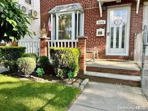 84-04 133rd Ave, New York, NY 11417
