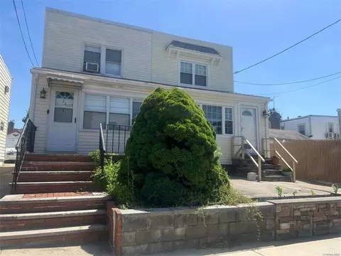 32-47 202nd St, NY 11361