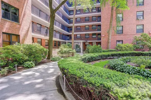 35-51 85th St #1M, New York, NY 11372