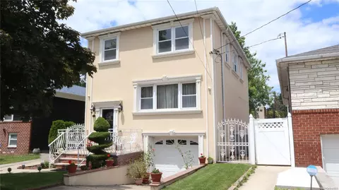 160-19 24th Ave, New York, NY 11357
