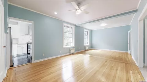 37-28 85th St #31, New York, NY 11370