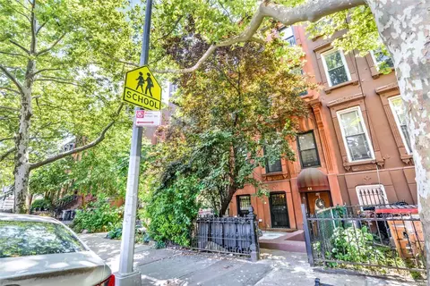 44 Lefferts Pl, Brooklyn, NY 11238
